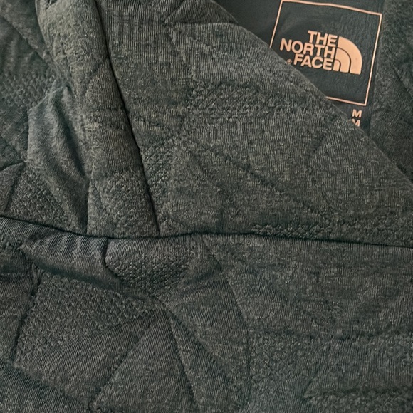 The North Face quilted zip up - Picture 2 of 3